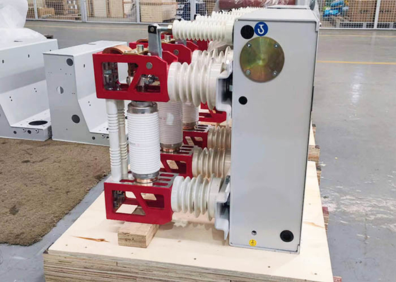 ZN28G - C.A. triphasé 50HZ 12KV de disjoncteur d'intérieur du vide 12 a évalué la tension