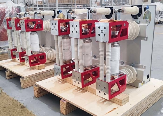 C.A. triphasé 50HZ 12KV de disjoncteur à haute tension du vide 50KA à 4000A