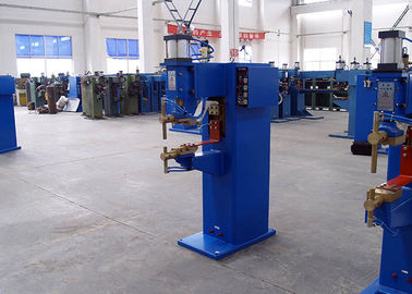 Appareil à souder automatique de haute précision, machine en acier de soudage par points de grillage