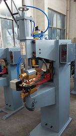 Machine automatique spéciale de soudage par résistance pour la perte de puissance faible de charnière de porte