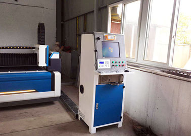 Découpeuse de laser de commande numérique par ordinateur de rendement élevé 2000W 1500 x 6000mm pour l'aluminium