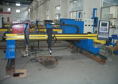 Source chinoise adaptée aux besoins du client du plasma 100A de flamme de portique de découpeuse de plasma de commande numérique par ordinateur de couleur