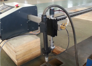 Découpeuse blanche CNC1-1500X3000 de gaz de plasma portatif de commande numérique par ordinateur pour des plaques de métal