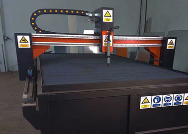 Type en acier flamme de Tableau de la découpeuse CNC2-1500X3000 de plasma de commande numérique par ordinateur de grande précision
