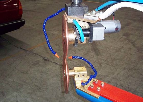 Machine de soudage à couture personnalisée de la série FN pour éviers en acier inoxydable