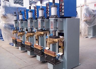 Machine pneumatique 25~150KVA de soudure continue de série spéciale de DN avec vers le bas l'électrode mobile