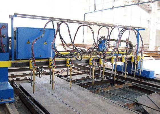 Type du portique CNC5-4000X12000 découpeuse de flamme de bande pour la chaîne de production de poutre en double T