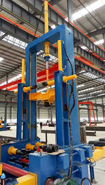 Le soudage par points automatique en acier de faible puissance de poutre en double T assemblent la machine avec la source de soudure du CO2 350A