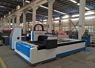 découpeuse 1500 x 3000mm de laser de commande numérique par ordinateur de la fibre 1500W pour différents métaux