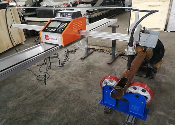 Machine de soudage CNC à pôle léger pour plaque d'acier et système de découpe par plasma de porte électrique