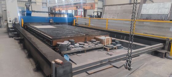 Machine de découpe laser à fibre de gantry 3KW-40KW pour la fabrication de tôles métalliques de grande taille