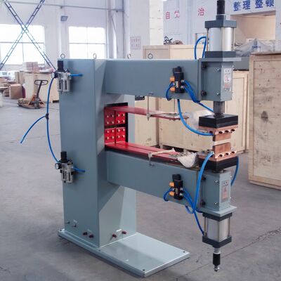 Machine de soudage à rames multi-points de la série DP 25 ~ 150KVA