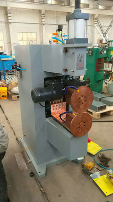 Machine de soudage à couture à résistance de 160 KVA avec boîte carrée en cuivre rouge double pour la conduite